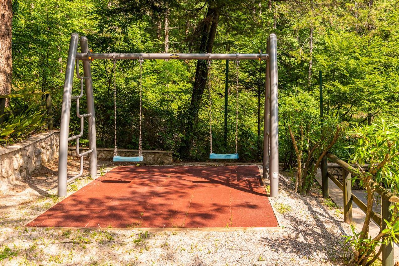 Residence Oasi Limone sul Garda Luaran gambar